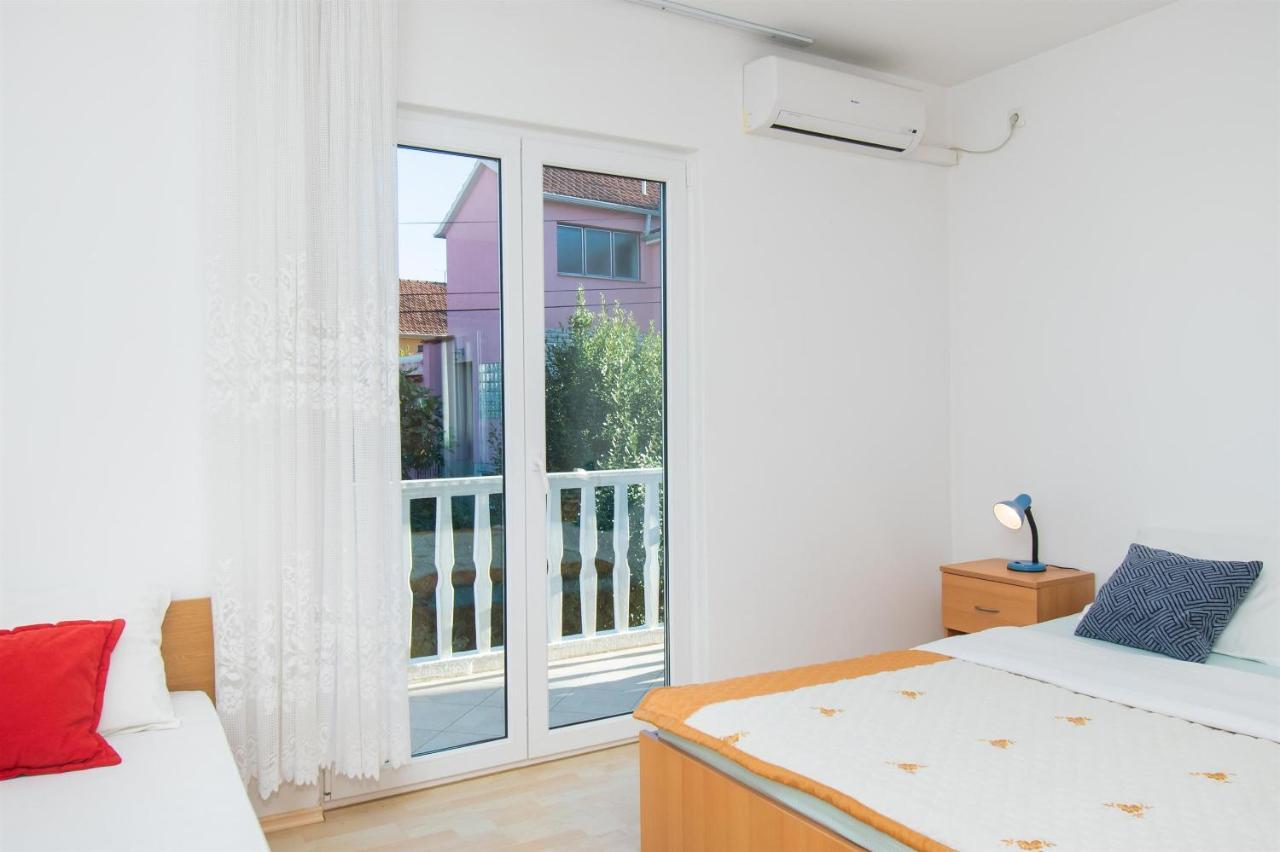 Apartment Mijo Vodice Exterior foto