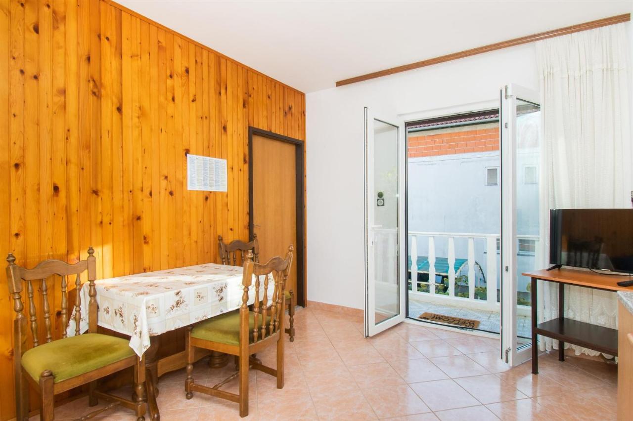 Apartment Mijo Vodice Exterior foto